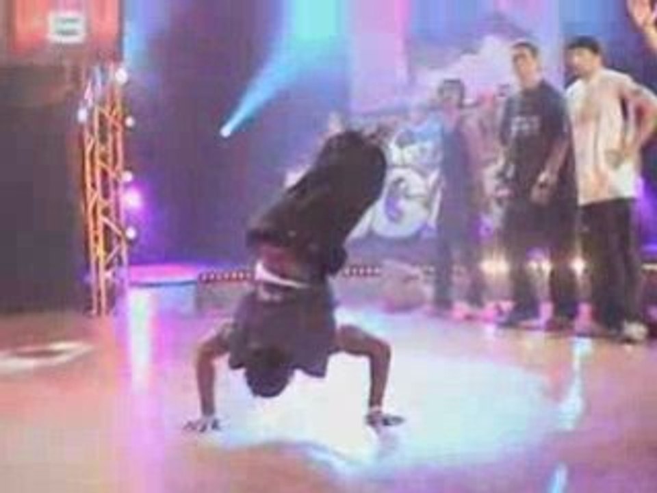 Junior_junior_manifesteprod
