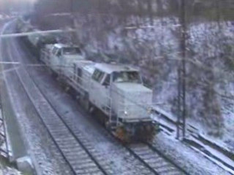 UM diesel + wagons marchandises