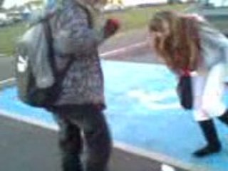 Matsh de foot alex et benj commenter par marion et loic