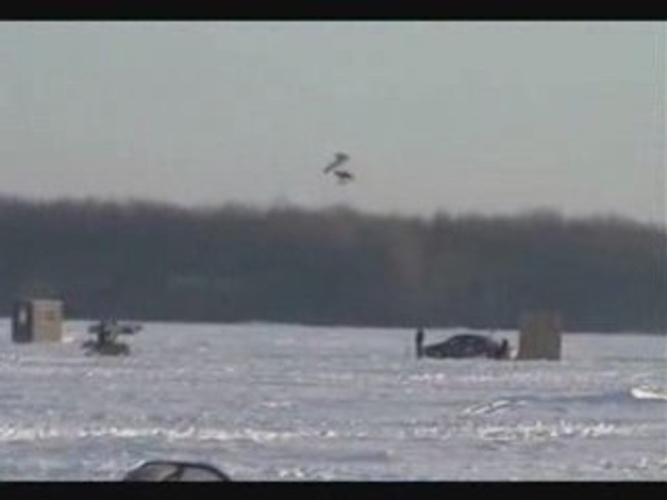 un samedi aprés midi d'hiver sur le lac st pierre au quebec