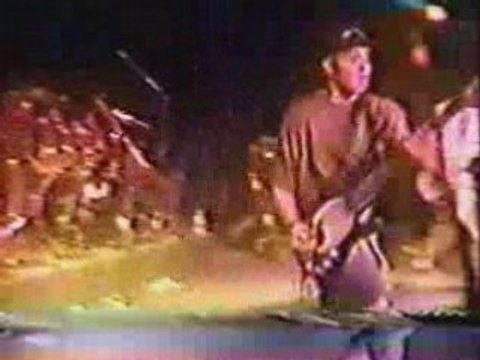 04 Blink-182 - wrecked him (live from soma san diego 1995)