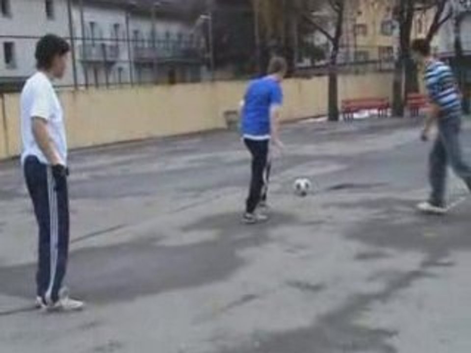 StReEt SoCcEr 23