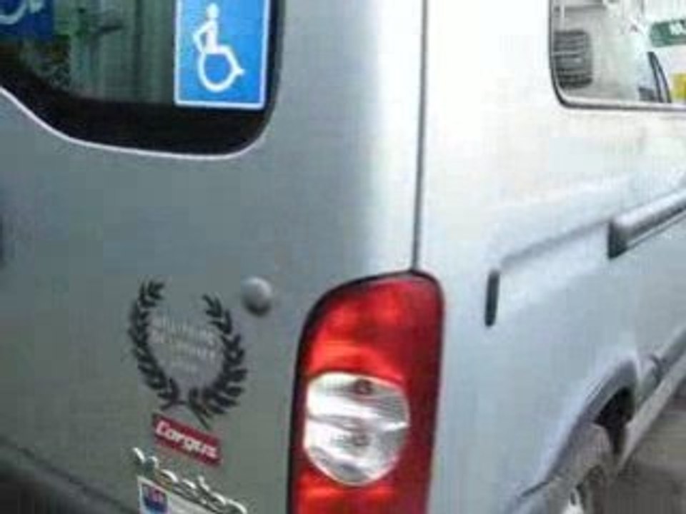 Renault-master-1