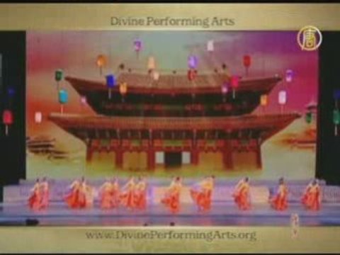 Divine Performing Arts изумляет Хьюстон