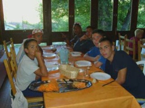 ASSOCIATION VIVRE A LA SERINETTE Ete 08