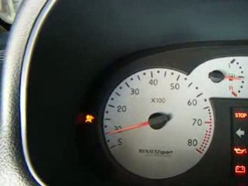 son ligne GrA clio RS interieur