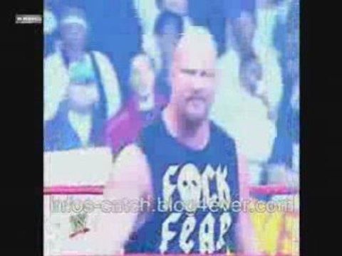 WWE Hall of fame 2009. Stone cold sera introniser en 2009.