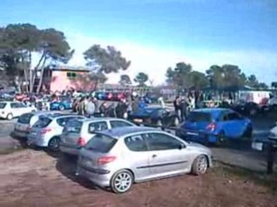 Ambiance sur le Paddock