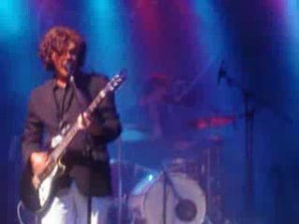 Angelika Express - Eigentlich eigentlich - Live - Fanaufnahm