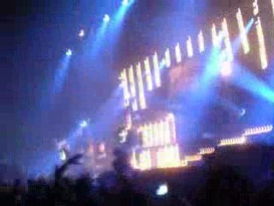 Concert Psy 4 - On Reste Là