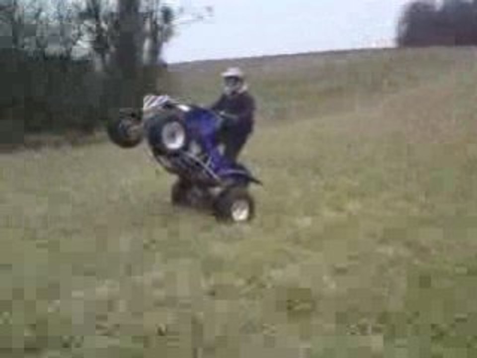 Levée en quad yfz 450