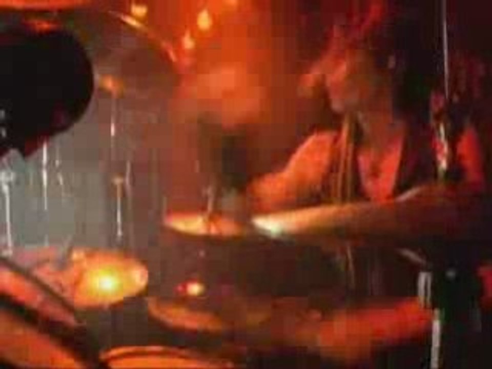 Born (Liquidize Tour)