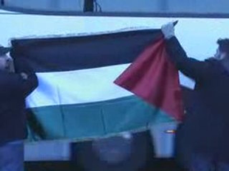 Menschenkette in hamburg am10.01.09 für gaza