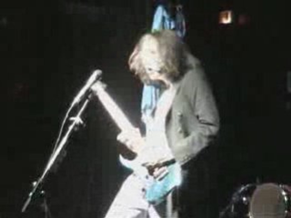Mister Alone - Against Again -LIVE- (21/11/08 Le bacardi)