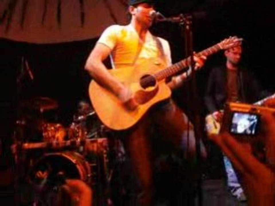 Merwan Rim au Zèbre de Belleville.