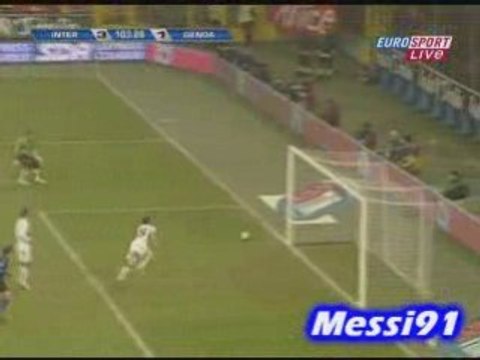 Ibrahimovic ridiculise Genoa - Inter Milan - Foot - Italie