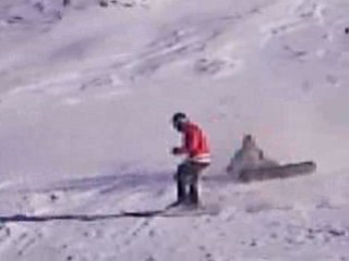 Gamelle en snowboard ...