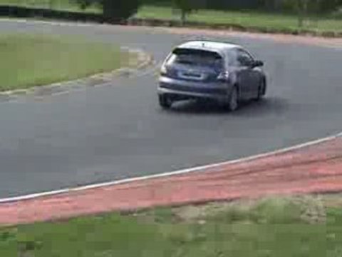 Honda Civic Type R - La Châtre circuit