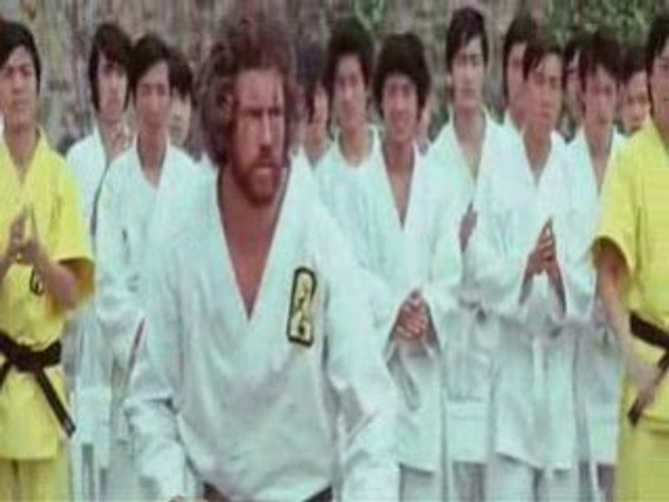 Bruce lee VS bob wall