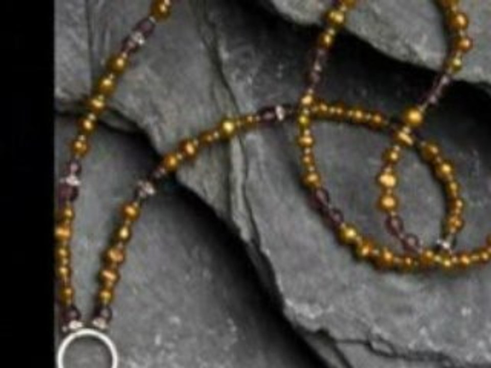 Stylish Eyeglass Necklaces to Eyeglass Chains