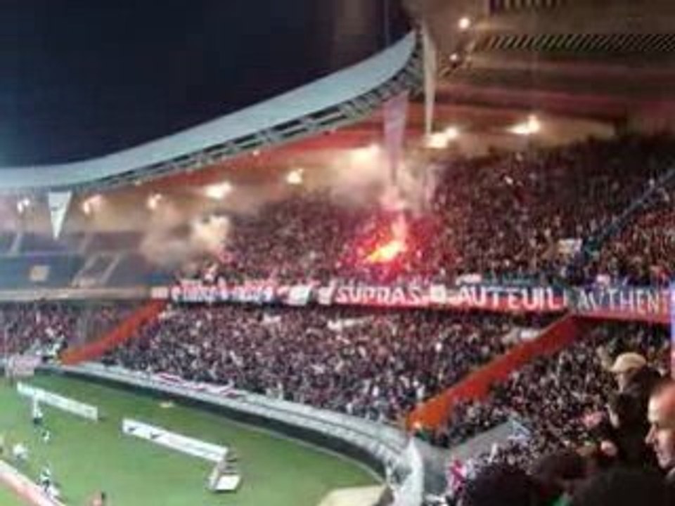 PSG - Valenciennes chants supporters