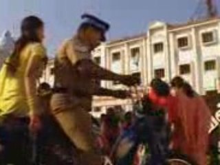 AJITH TRISHA KEEREE DOM 003