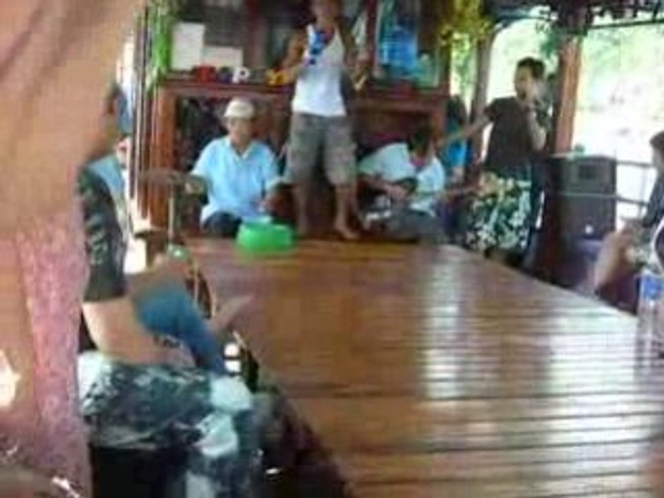 Spectacle sur le bateau à Nha Trang