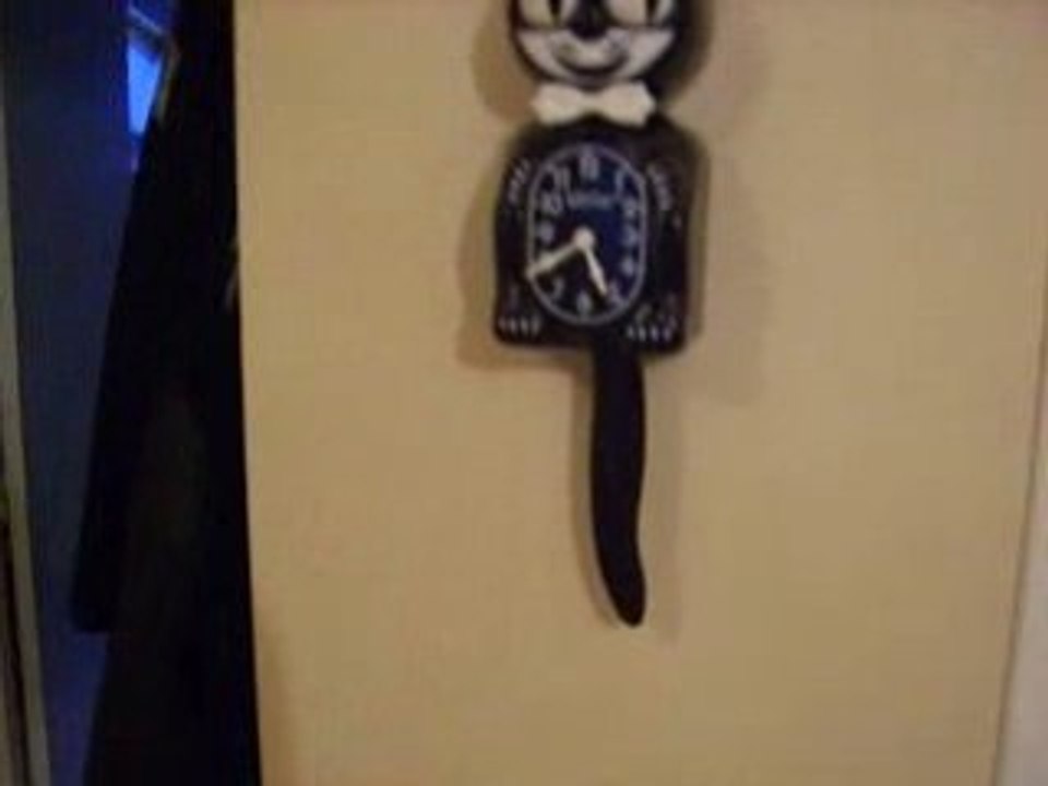 felix the cat clock