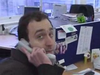 Activists Disrupt Israel Propaganda Efforts at UK Lobby Group Office ✊