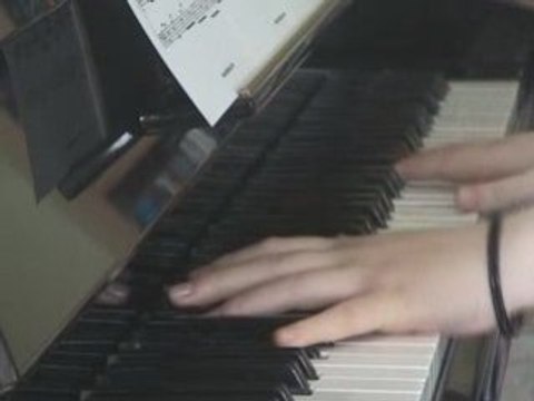Bella's Lullaby (River flows in your - Yiruma) by me