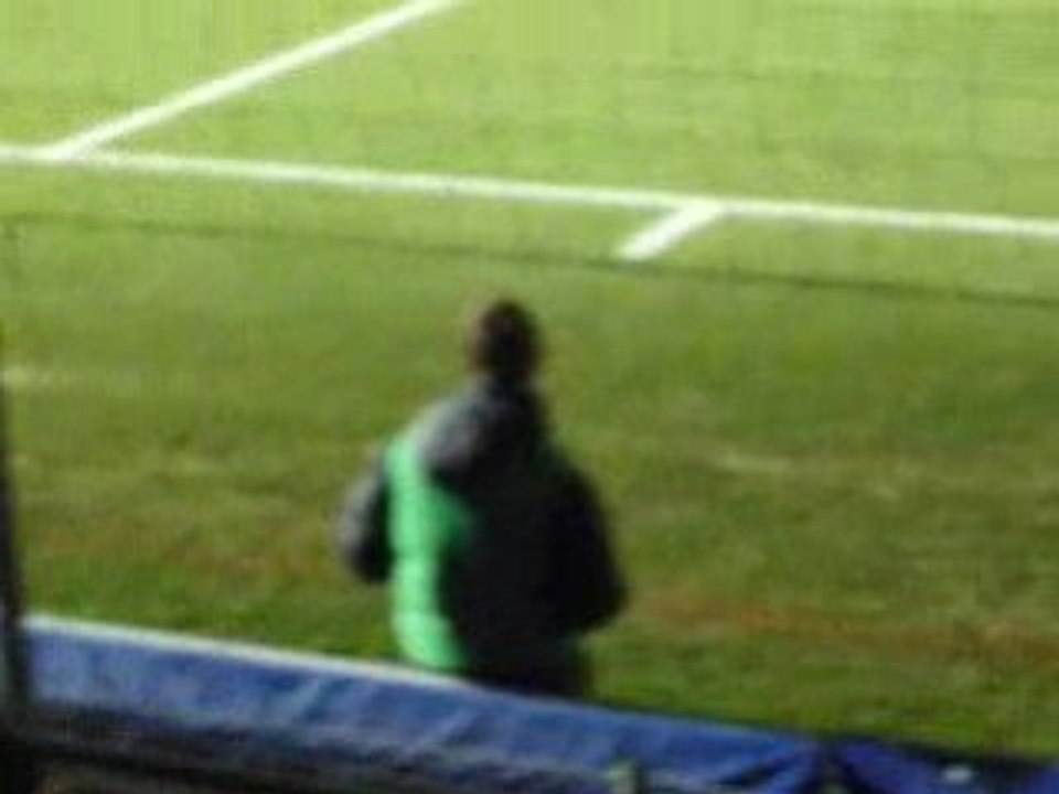 entrée des joueurs (désolé pour la qualité, petit problème)