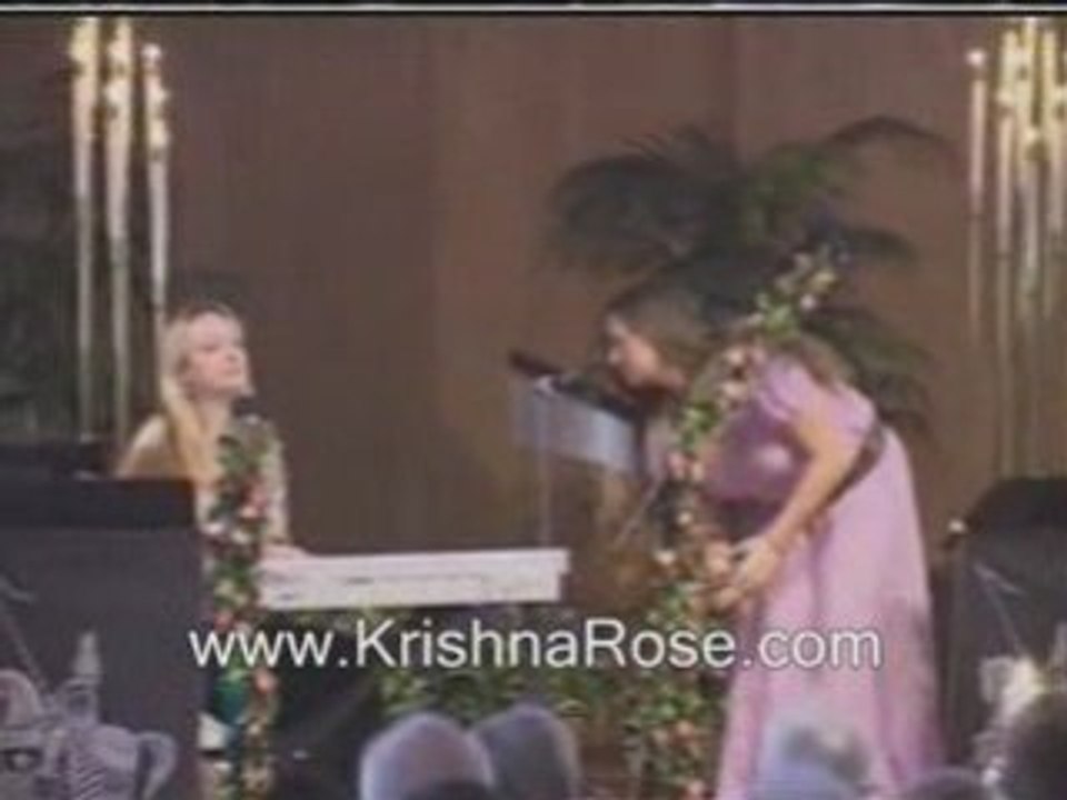 Krishna Rose & Robin Wing performing "Trail of Blossoms"