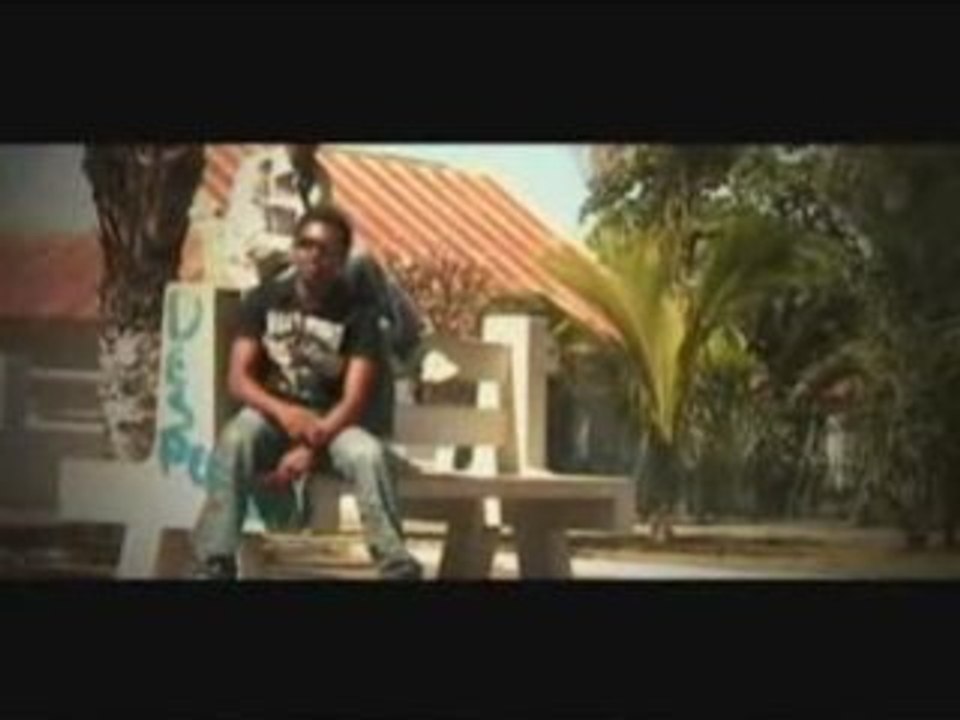 Dj knife manahiragna