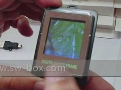 Keychain Digital Photo Frame - 1.5 Inch - Black