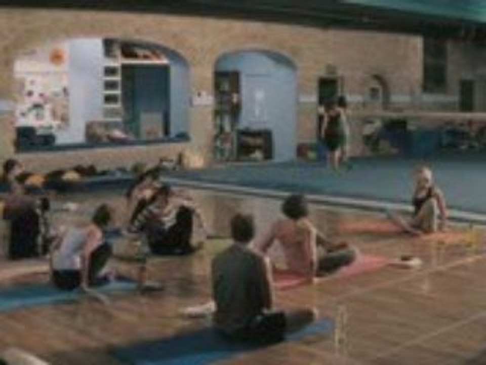 ''Hes Just Not That Into You'' Trailer