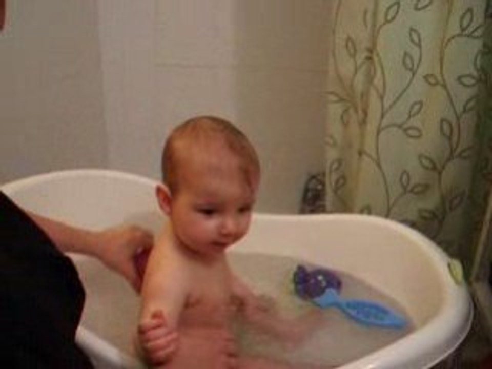 mélina dans son bain