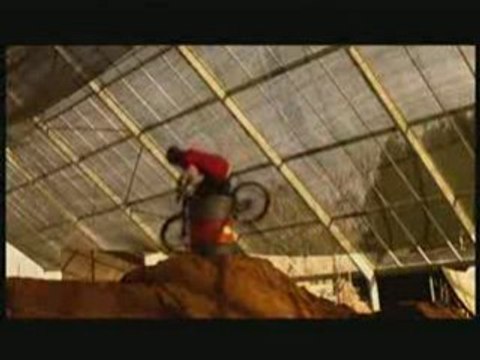 VTT-Slopestyle-Dirt-au-Payerne-Dirt-Park