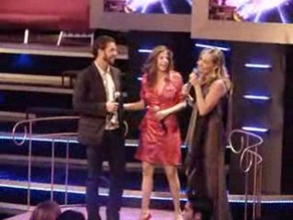 Gato y Stephanie - Bailando Por Un Sueño