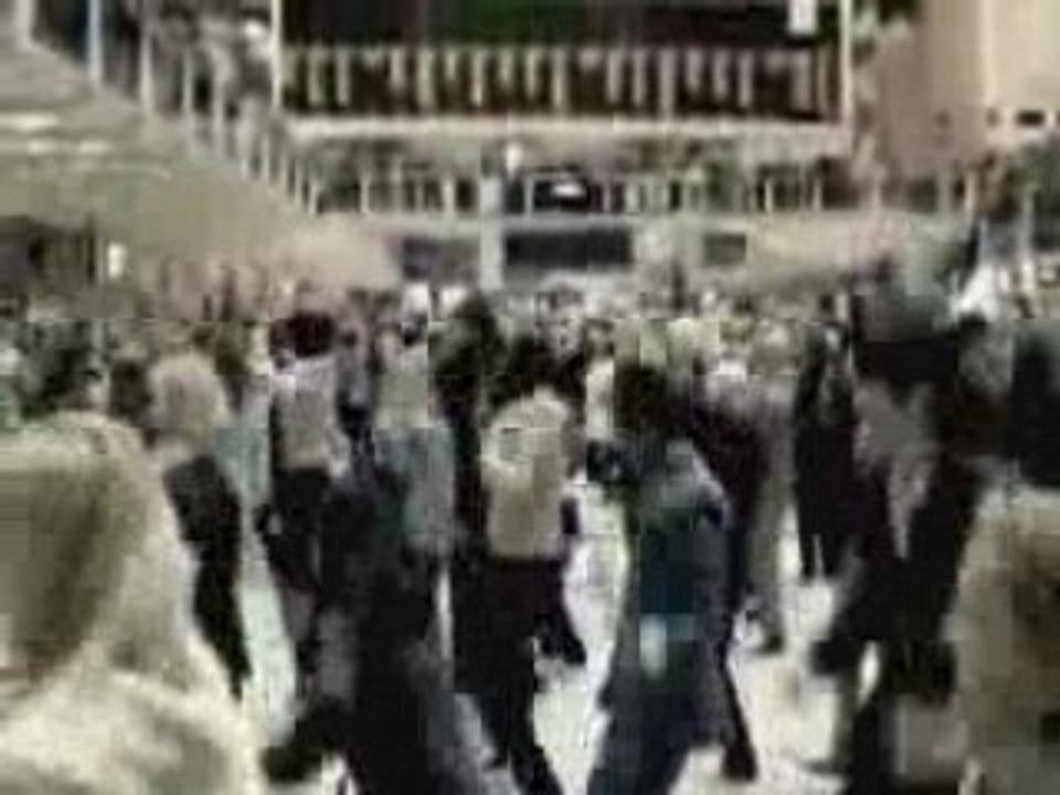 TMobile advert Liverpool Street Station High Quality