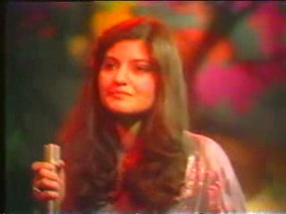 ♥ Nazia Hassan ♥ Gorgeous Last TV Ap 4 ♥ نازیہ حسن ♥