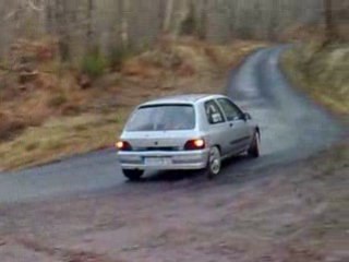 essai clio groupe A 5