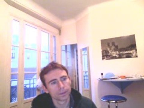 Wiwi égratigne Bienvenue chez moi