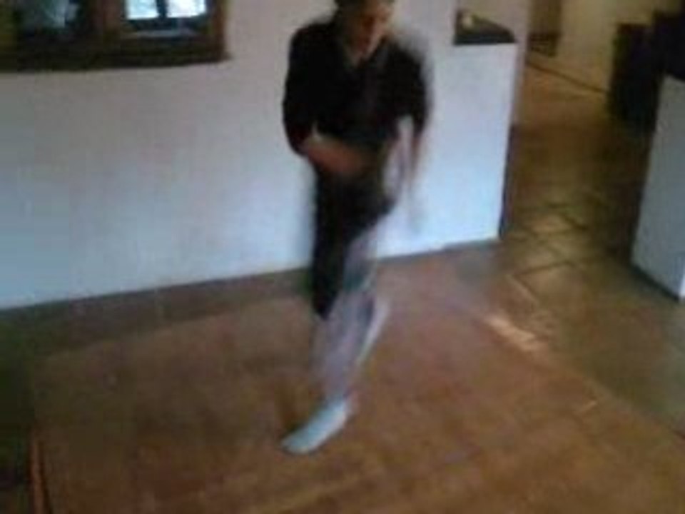 Bboy scop (thomas coupole)(foiré)