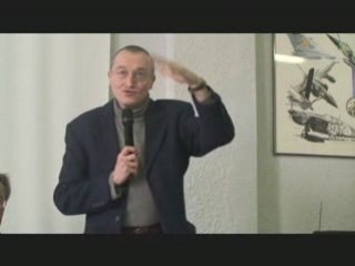 Paul-Marie Couteaux: "Le gaulisme"