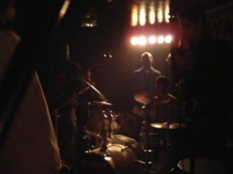 Hommage Kaya à Paris- Ile Maurice Seggae