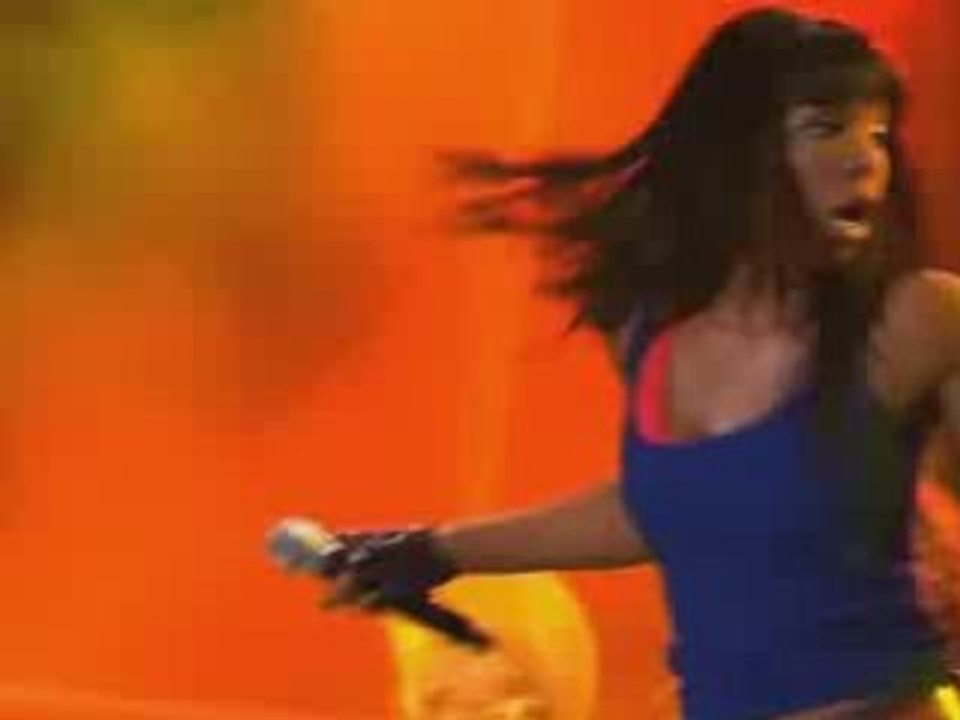 Kelly Rowland - Work (remix) - live @ Orange Warsaw Festival