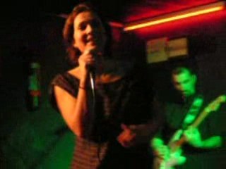 "Maman" live Concert Eclipse Cafe Paris