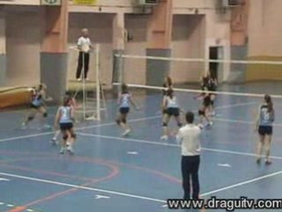 Volley Ball - Féminin.Draguignan/Stade Laurentin