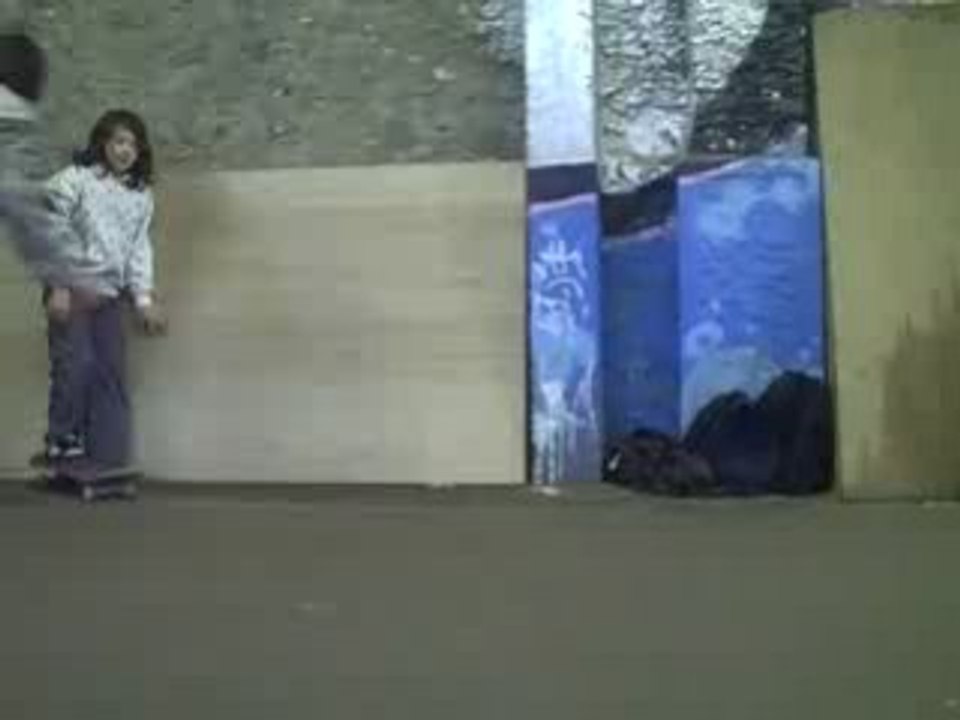 CLIP0043