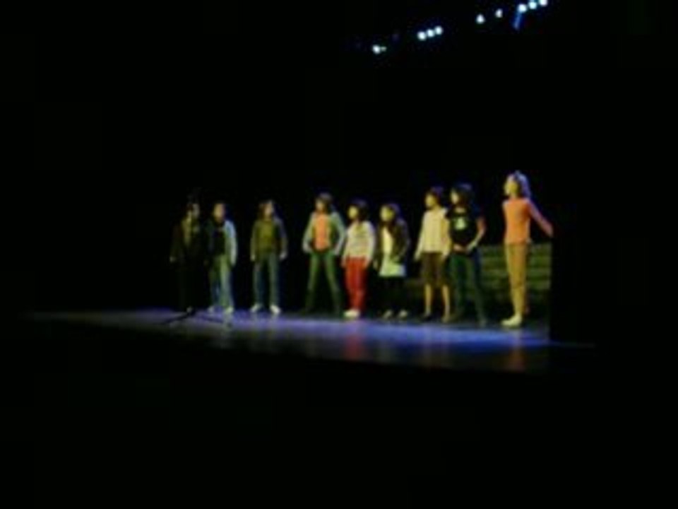 Le Grandiloquent Moustache Poesie Club au Devos de L'humour